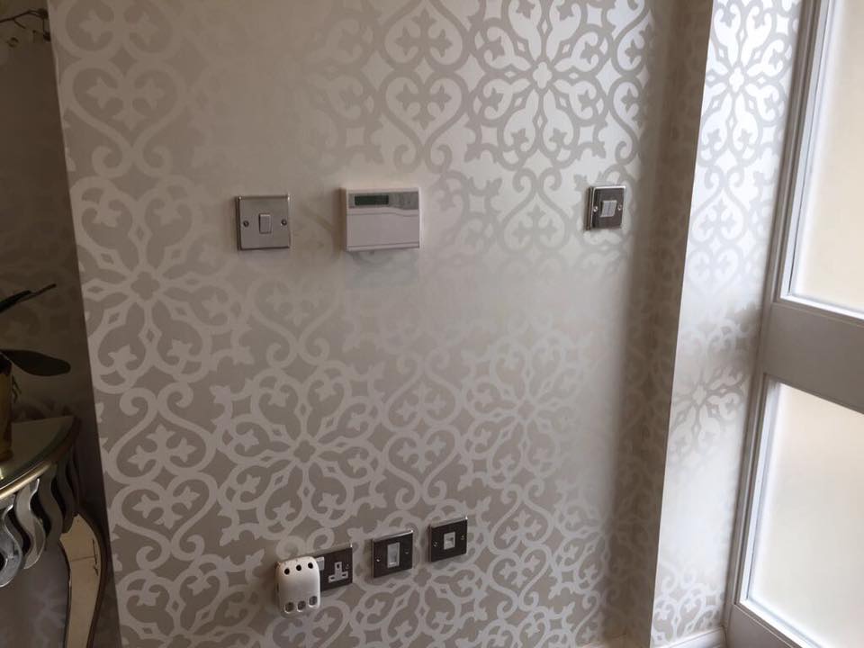 Eleltric switches and sockets - electrician leeds